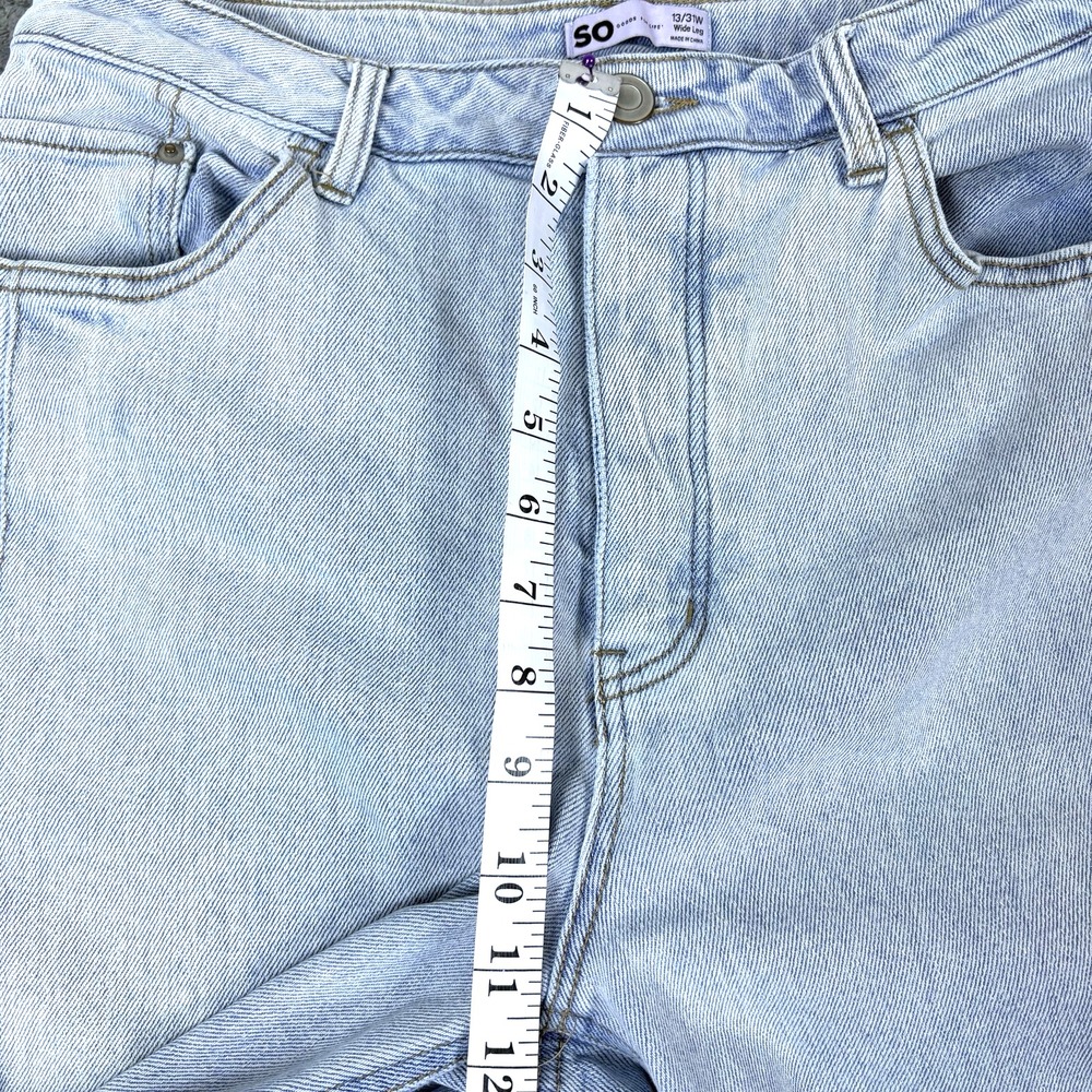 SO Womens Wide Leg Cropped Denim Jeans Raw Hem Light Wash‎ Size 13 31W - Picture 14 of 16